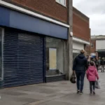 uk toy chain entertainer store closure
